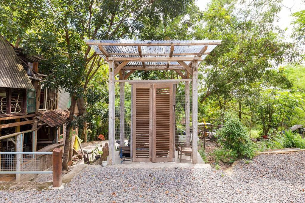 מלון Jarakan Omah Dhalang, Ethnic Java House With Nature View מראה חיצוני תמונה
