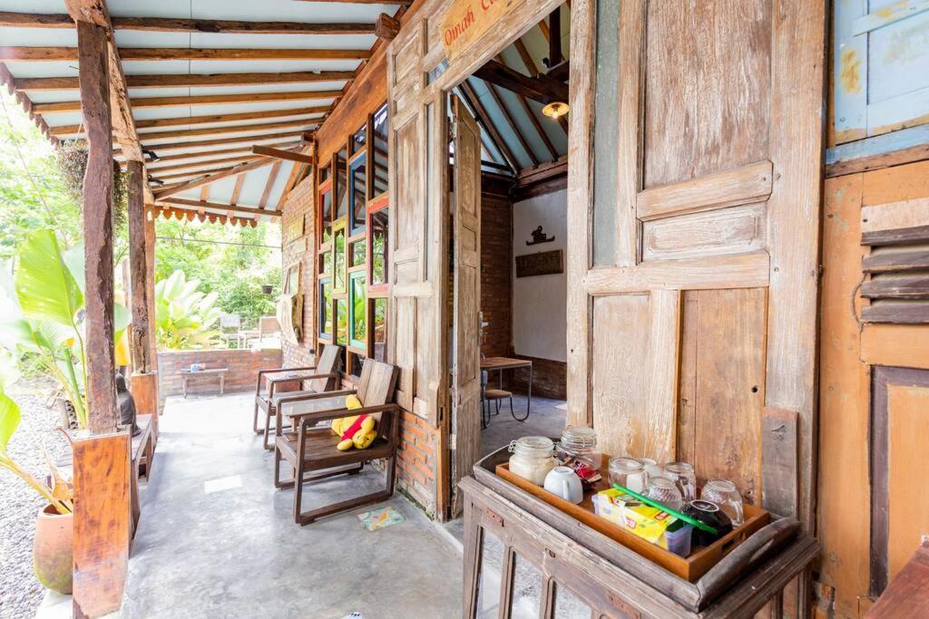 מלון Jarakan Omah Dhalang, Ethnic Java House With Nature View מראה חיצוני תמונה