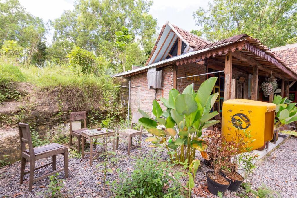 מלון Jarakan Omah Dhalang, Ethnic Java House With Nature View מראה חיצוני תמונה